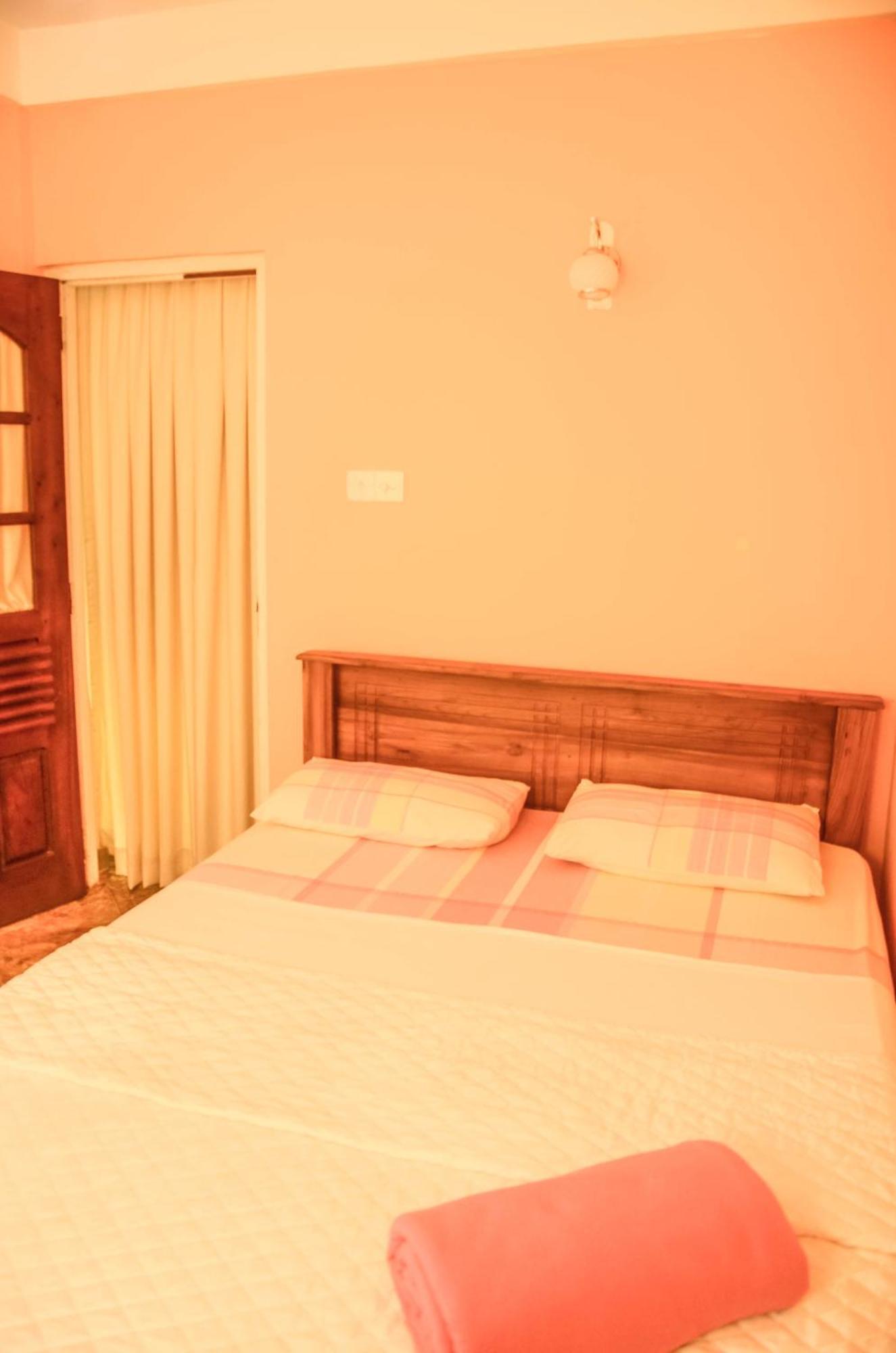 Hanthana Holiday Rooms Kandy Quarto foto